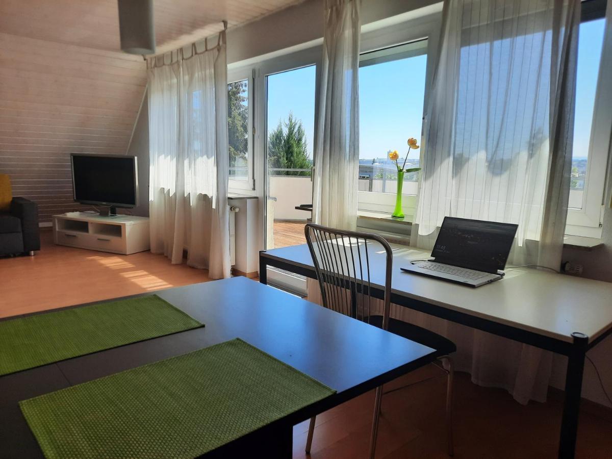 Komfort Apartment 1 Dg Juergen Kunzi Filderstadt Buitenkant foto