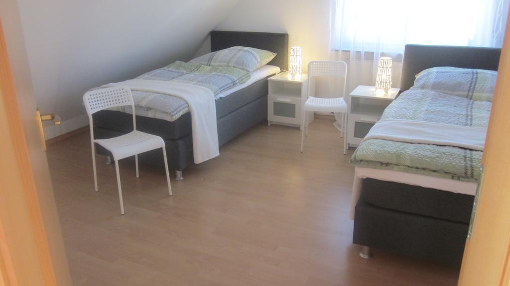 Komfort Apartment 1 Dg Juergen Kunzi Filderstadt Buitenkant foto