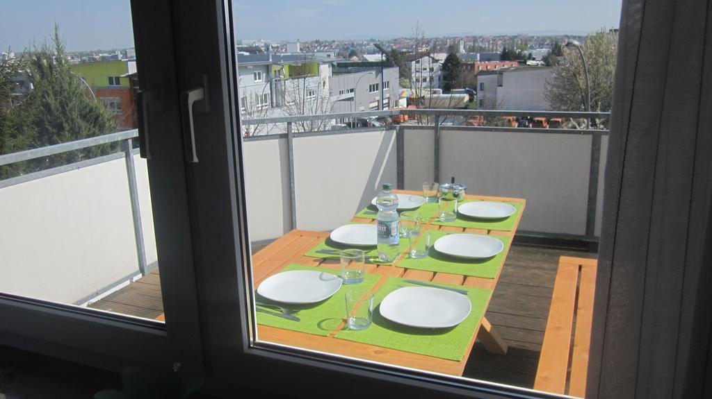Komfort Apartment 1 Dg Juergen Kunzi Filderstadt Buitenkant foto